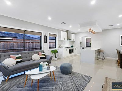 33 Lispenard Circuit, Point Cook