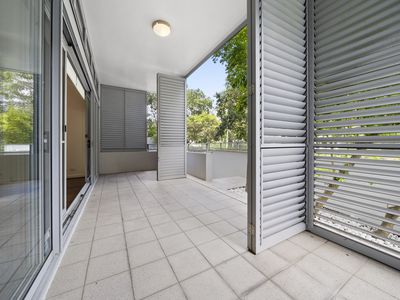 102 / 13 Shoreline Drive, Rhodes