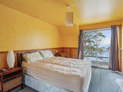 5190 Channel Highway, Gordon