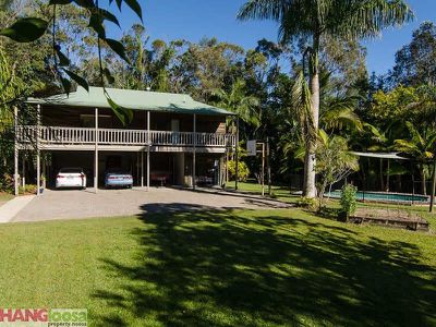 4 Coach Court, Cooroibah