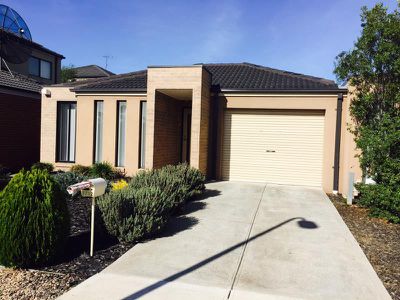 1 / 12 Montana Drive, Werribee