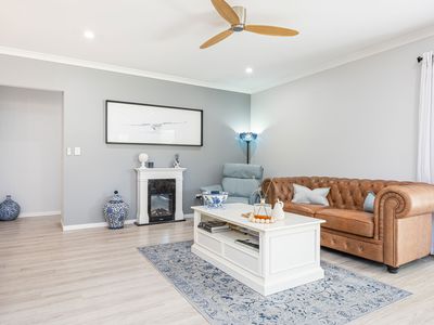 6 Jordan Close, Urangan