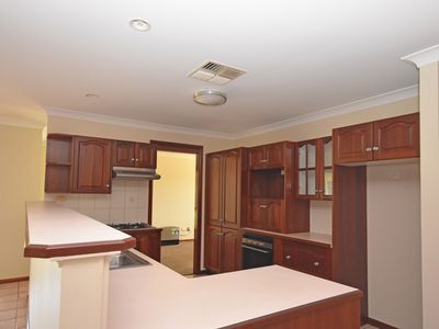 13 Poidevin Place, Dubbo