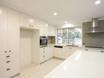 9 Fairmont Crescent, Underwood