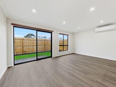 3 Peppermint Gum Road, Cranbourne West