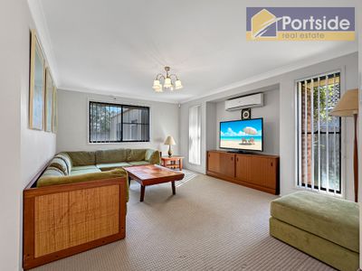 17 Broughton  Cct, Tanilba Bay