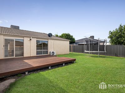 63 Langbourne Drive, Narre Warren South