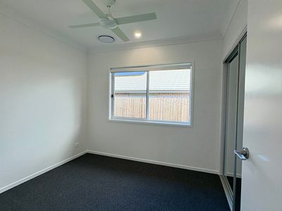 68 Balun Wy, Redland Bay