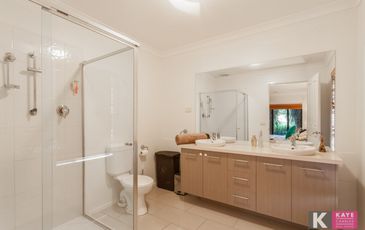 4 Isobel Parade, Beaconsfield