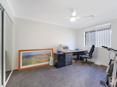 2 Eucalyptus Close, Hamlyn Terrace