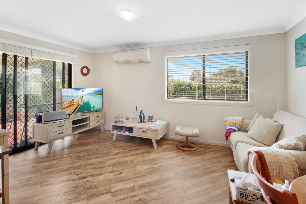 21 Binalong Street, Dalmeny