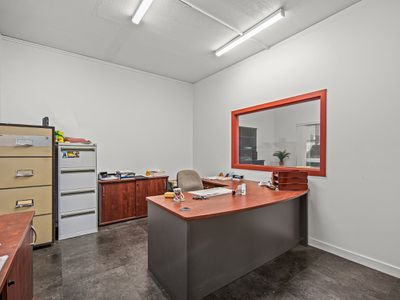2 / 61 Holdsworth Street, Coorparoo