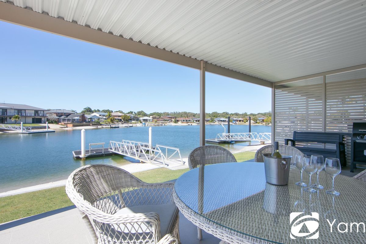 2 / 28 The Mainbrace, Yamba