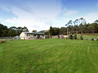 926 Woodbridge Hill Road, Gardners Bay