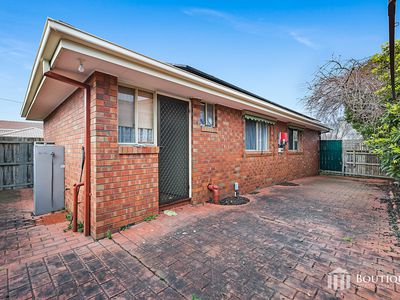 1 / 84 Mckeon Circuit, Dandenong North
