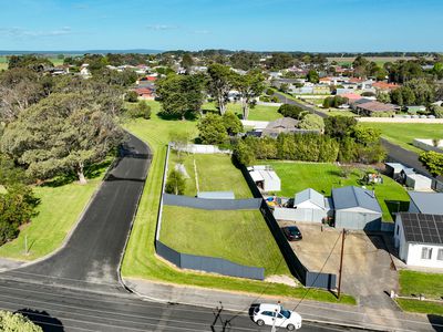 2 Hart Street & 34 McRostie Street, Millicent