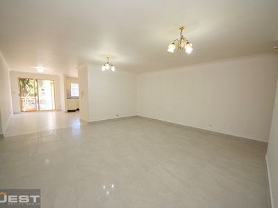 2 / 9 Sir Joseph Banks Street, Bankstown