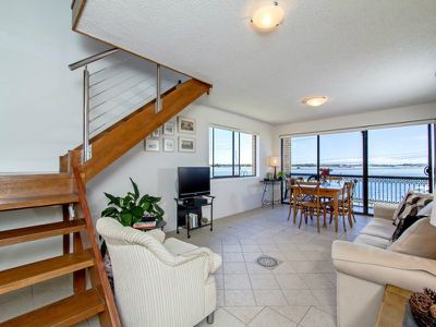 6  250 Marine Parade, Labrador