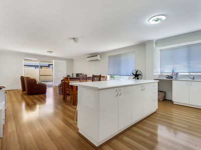 18 Padbury Road, Pinjarra