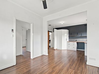 26 Valentine Crescent, Sale