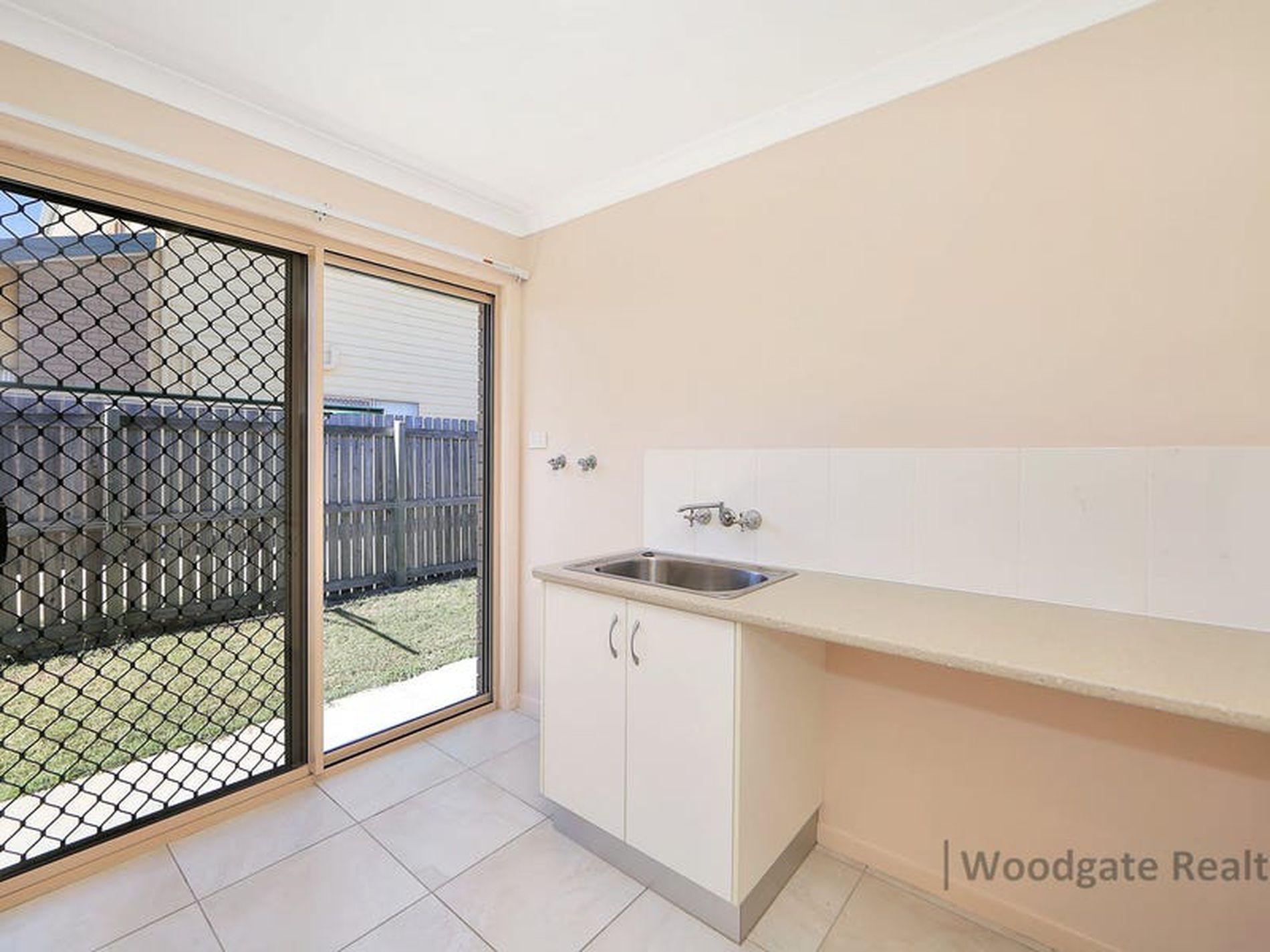 1 Pelican Way, Woodgate