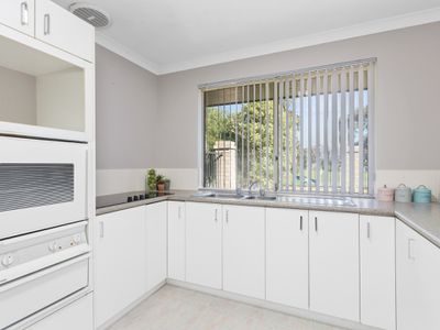 1/80 Deanmore Road, Scarborough