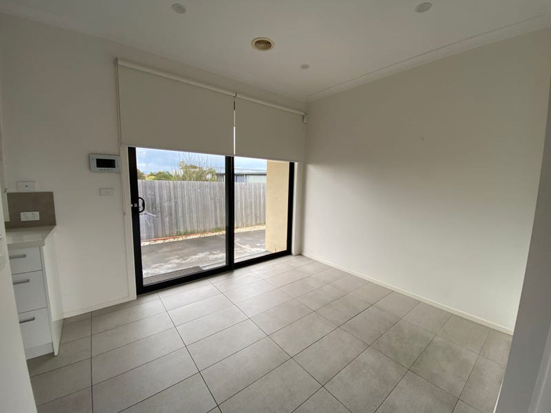 3 / 15 Church Street, Belmont