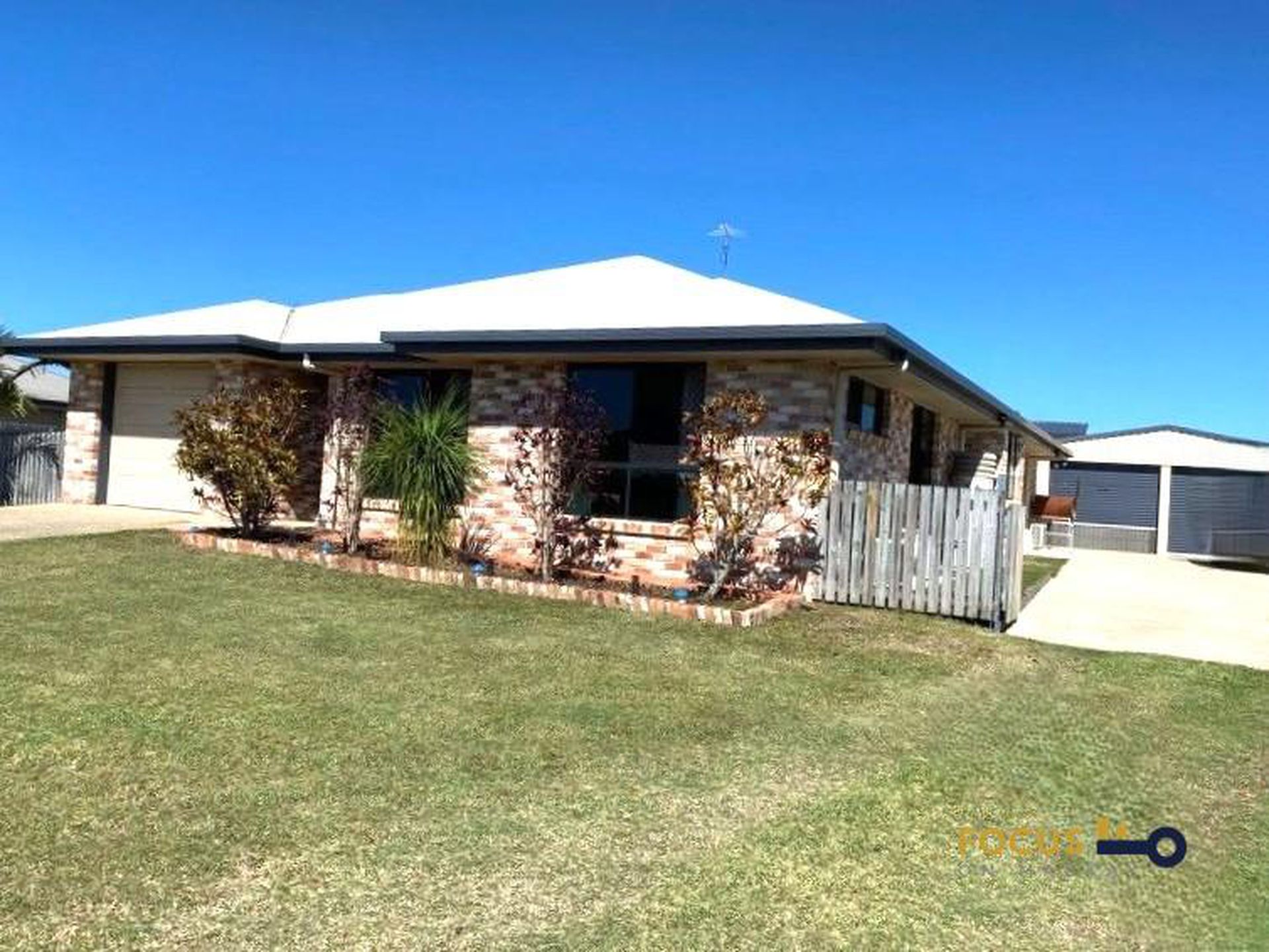 4 Reef Drive, Sarina