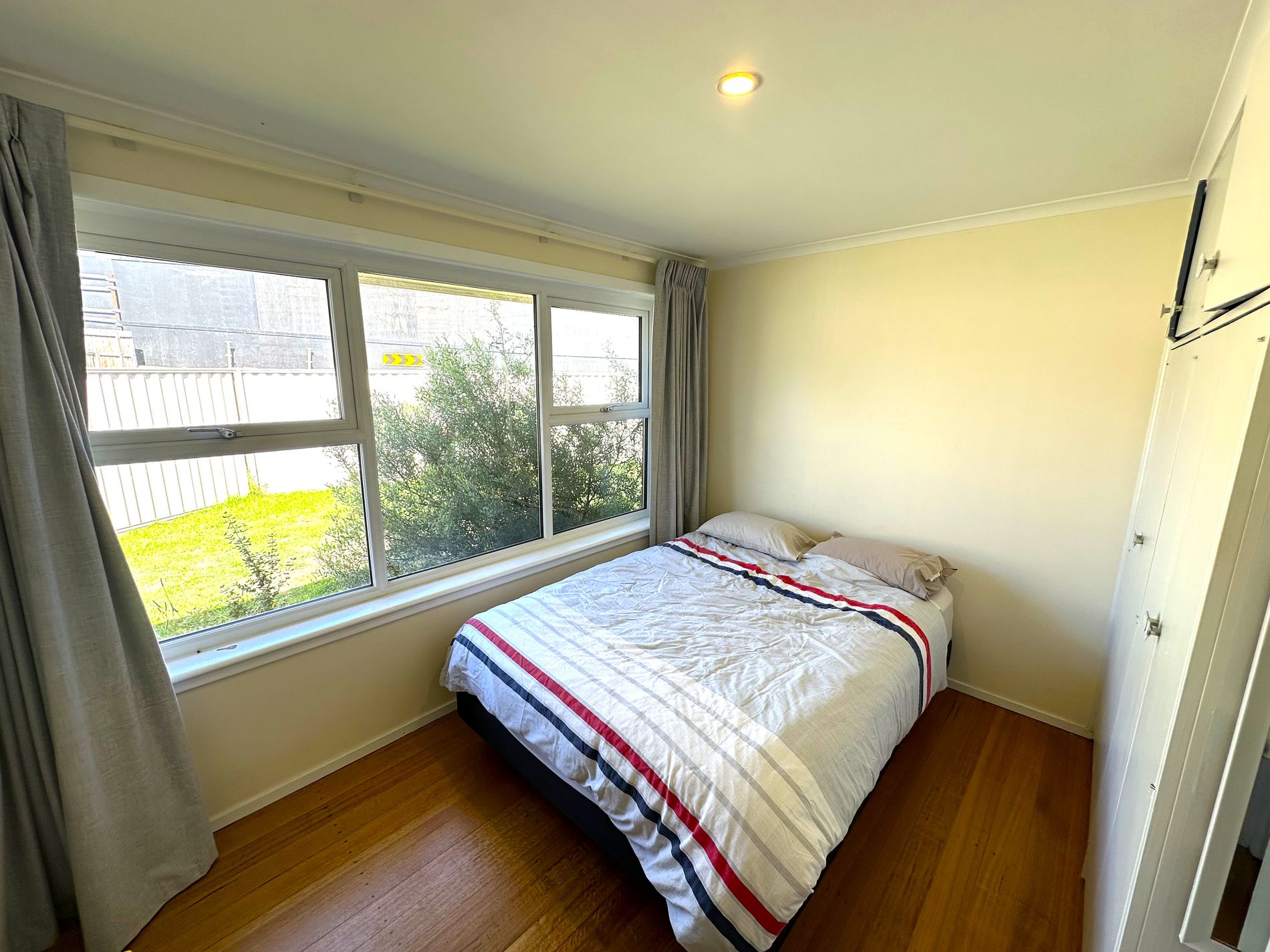 352 Service Rd, Watsonia