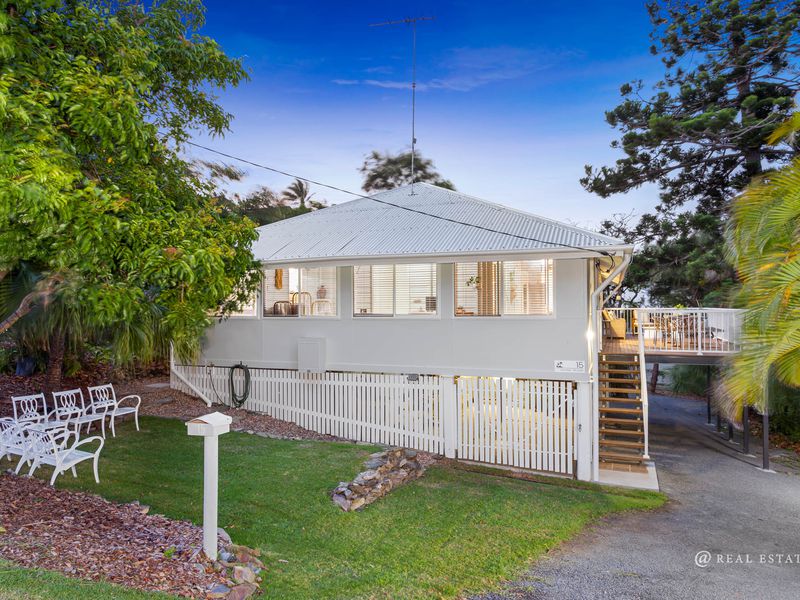 15 Hunter Street, Emu Park