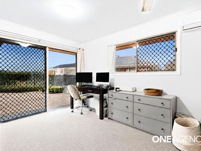 79 Honeysuckle Avenue, Kawungan