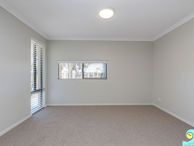 1 / 6 Merion Court, Yanchep