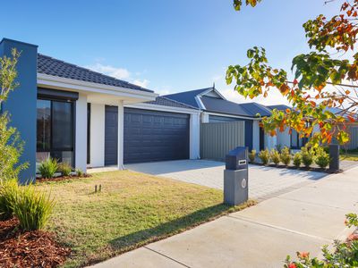 11 Sweetgum Way, Piara Waters