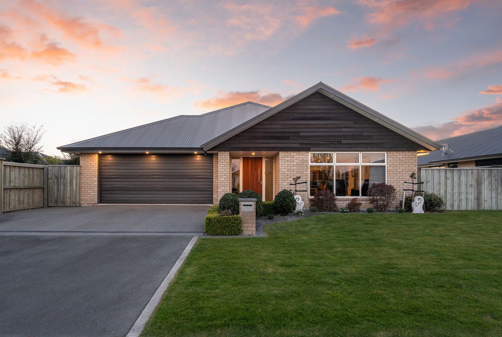 44 Lydiard Drive