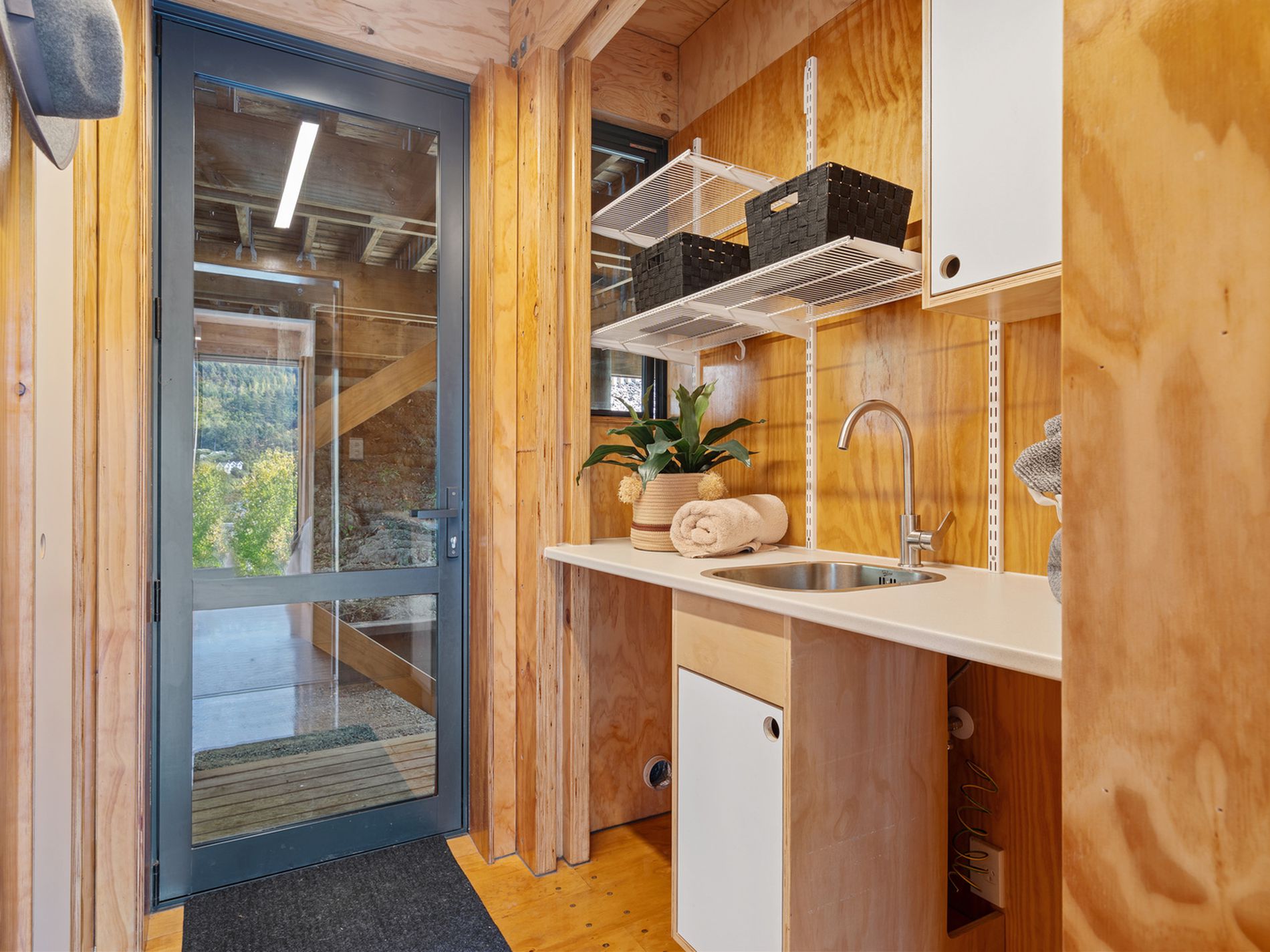 59 Locking Street, Nelson South