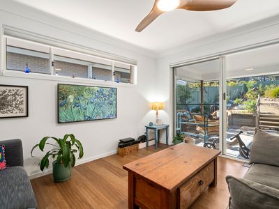76 Seaspray Street, Narrawallee