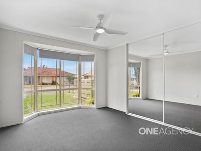33 Shearwater Boulevard, Albion Park Rail