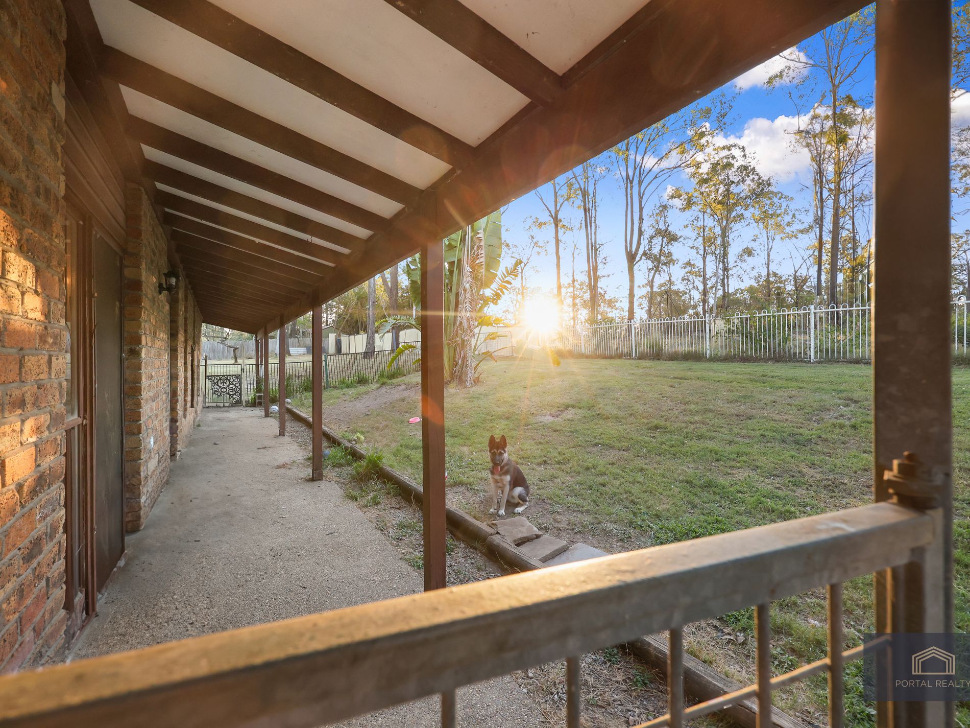 570-578 Middle Road, Greenbank