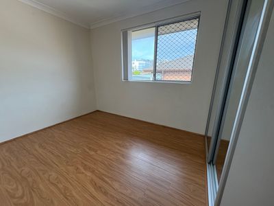 8 / 30 Gloucester Road, Hurstville