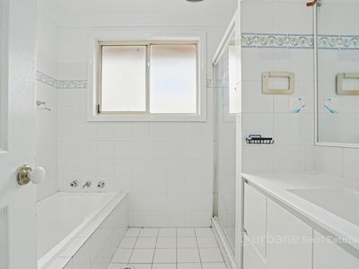 11B Lakewood Drive, Woodcroft