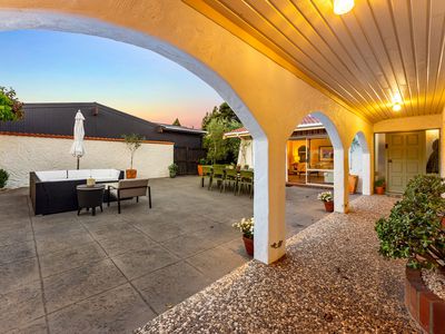 84 Chelsea View Drive, Chatswood