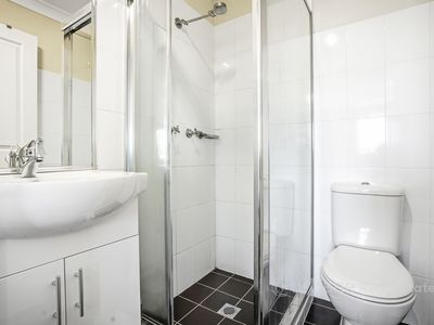 9 / 41 Knox Road, Doonside