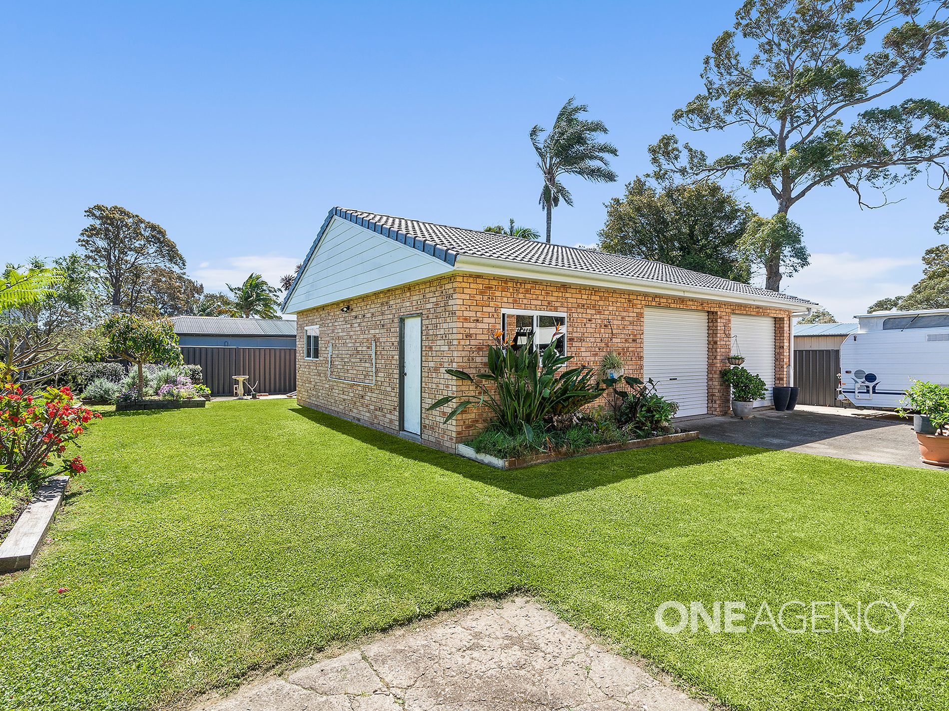 19 Second Avenue, Erowal Bay