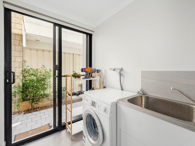 6 / 56 Station Street, Cannington