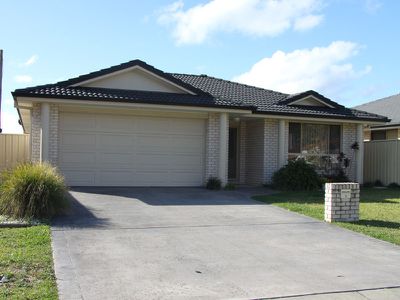 5 Robina Grove, Forster
