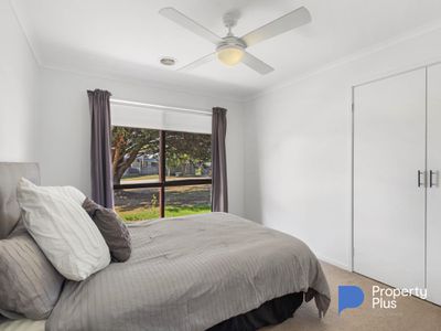 52 Olympic Parade , Kangaroo Flat