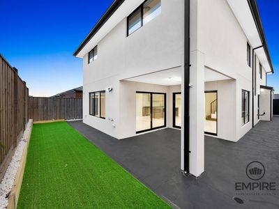 5 Herens Road, Clyde North
