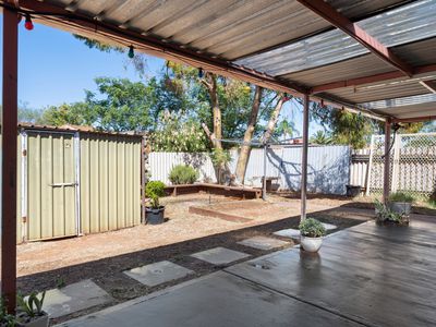 37 Cotter Street North, Hannans