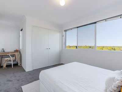 14 Shore Lane, Port Kennedy