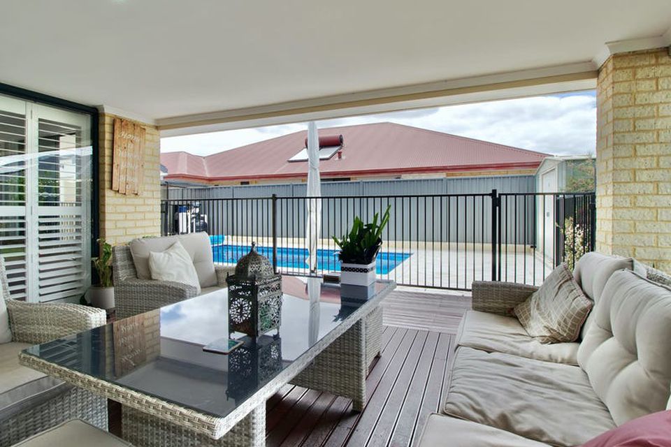24 Lemon Gum Drive , Baldivis